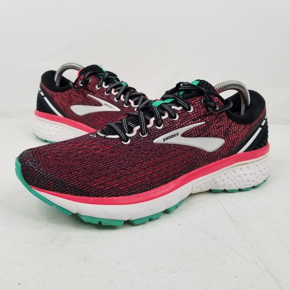 brooks ghost pink